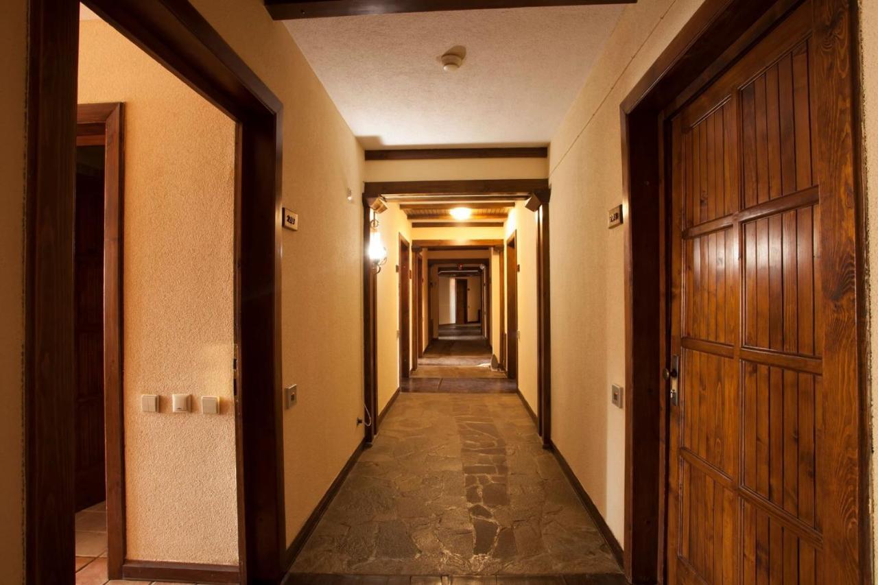 Hotel Tanne Bansko Luaran gambar